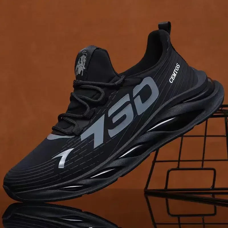 Men's Fashion Casual Slip On Sneakers Breathable Running Shoes Outdoor Walking Training Tennis Shoes Lightweight Comfortable
